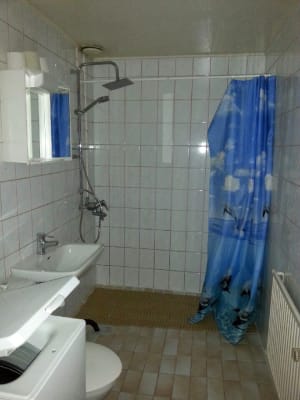 Kylpyhuone | Aitanavain 1, Varisto, Vantaa